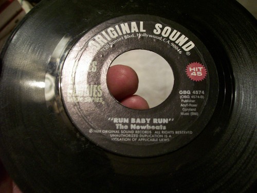THE NEWBEATS BREAD & BUTTER & RUN BABY RUN 45 ORIGINAL SOUND RECORDS OBG 4574 - Picture 4 of 4