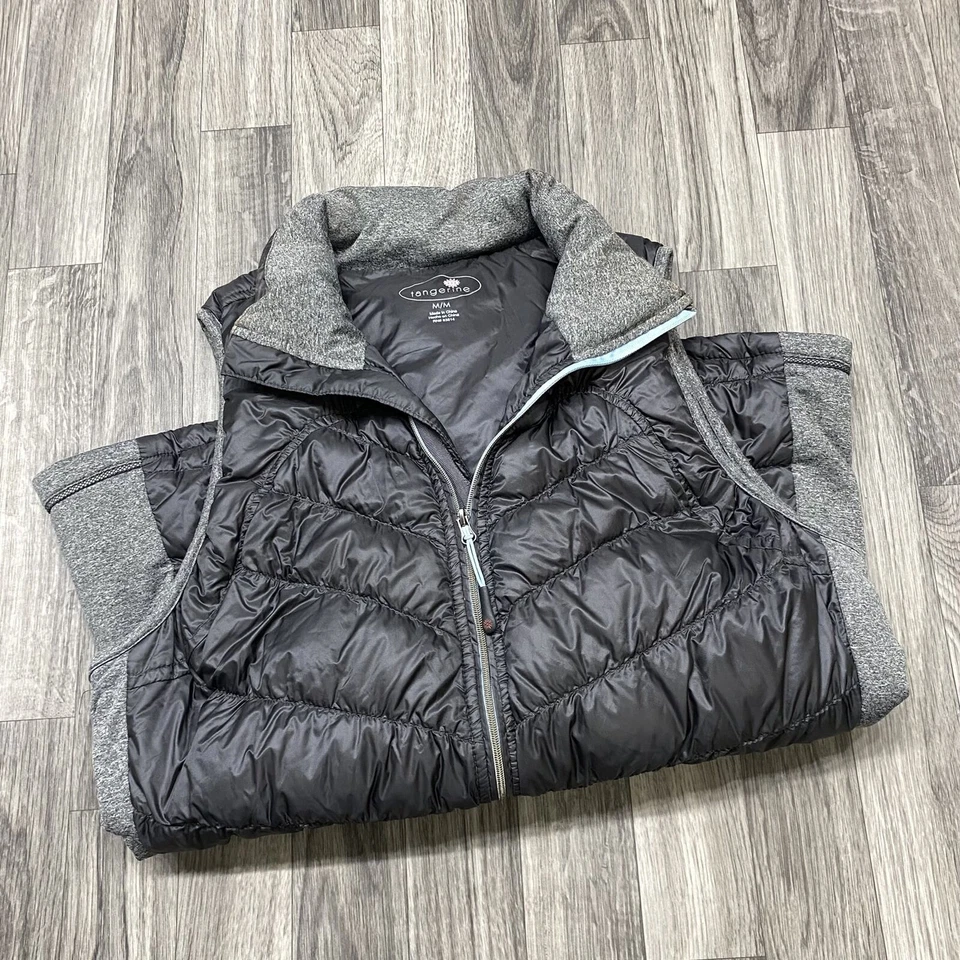 TANGERINE  Full Zip Up Collar Black Quilted Down Puffer Vest Women's Size Medium - Image 4 of 4