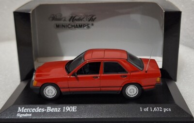 中古品 1/43 メルセデスベンツ 190E 1984 レッド イクソ 1/43 メルセデスベンツ 190E 2.3 16V 1984 メタリック