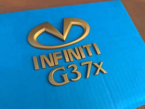 INFINITI G37x GOLD LETTERING EMBLEMS WITH LOGO - Picture 4 of 6