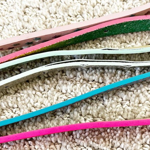 Target Girls Skinny Belts Size S Pink Blue Silver Rainbow Stars Colorful Lot 5x - Picture 7 of 9