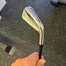 TaylorMade P770 3-Iron Right-Handed Stiff Graphite Silver/Black