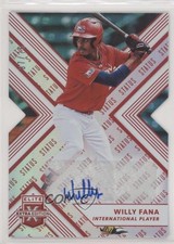 2018 Panini Elite Extra Edition Status Red Die-Cut 7/75 Willy Fana #185 Auto hg6