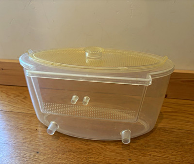 Ants Canada Outworld 2.0. Used Without Plugs Or Tubing. Good For Ant Farms