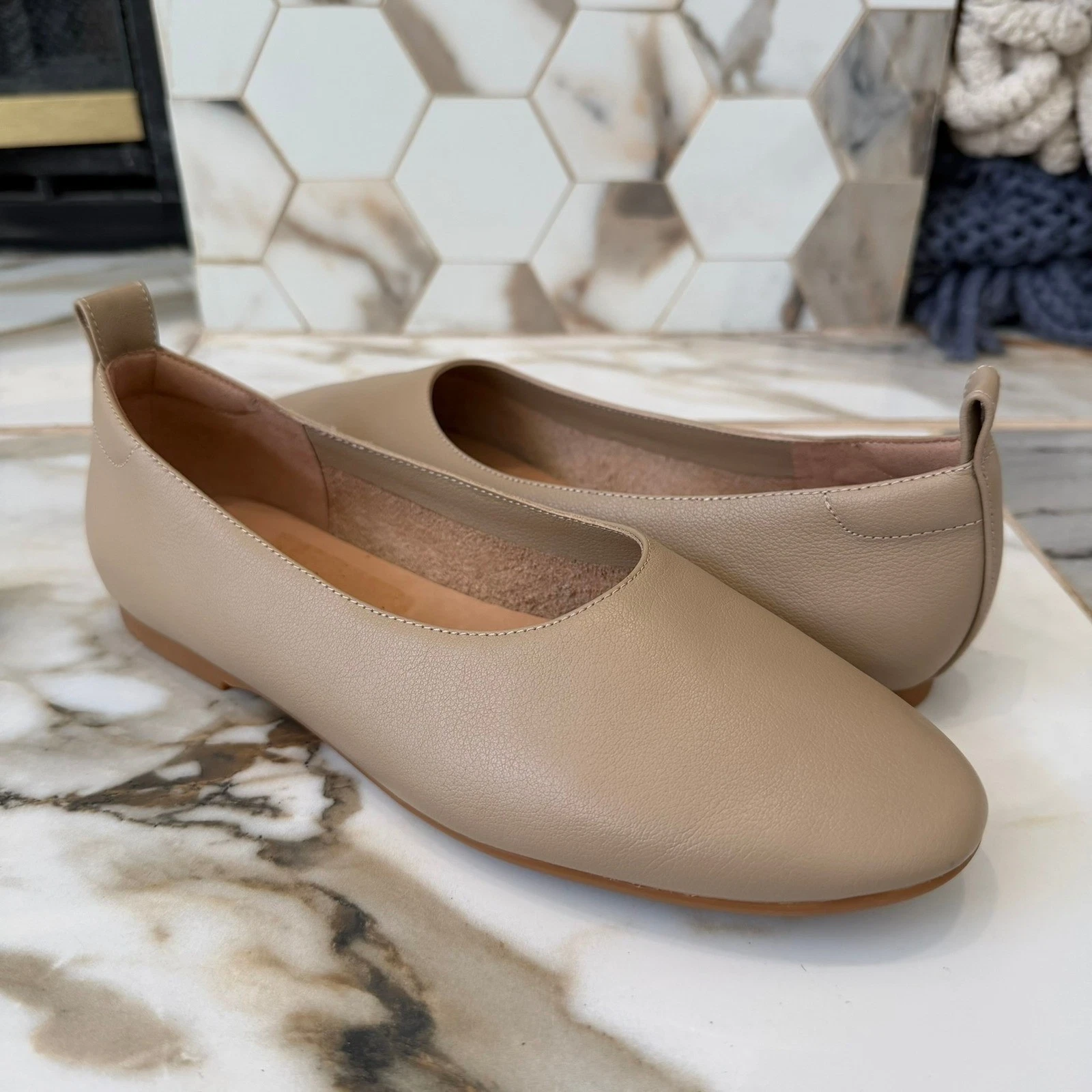 Quince Italian Leather Glove Ballet Flat Taupe Beige Womens Size 7 Round Toe