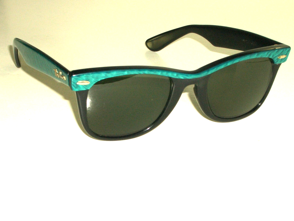 VINTAGE B&L RAY BAN ELECTRIC PEARL GREEN STREET NEAT G15 UV
