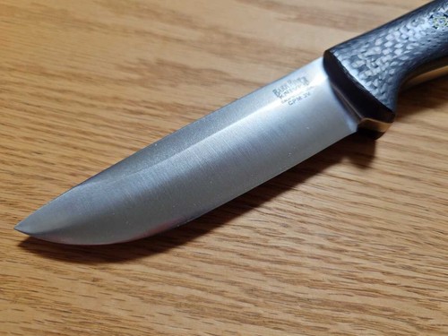 New BARK RIVER knife BRAVO 1 CPM 3V Black Carbon Fiber Blue Liner Mosai with box - Picture 3 of 7