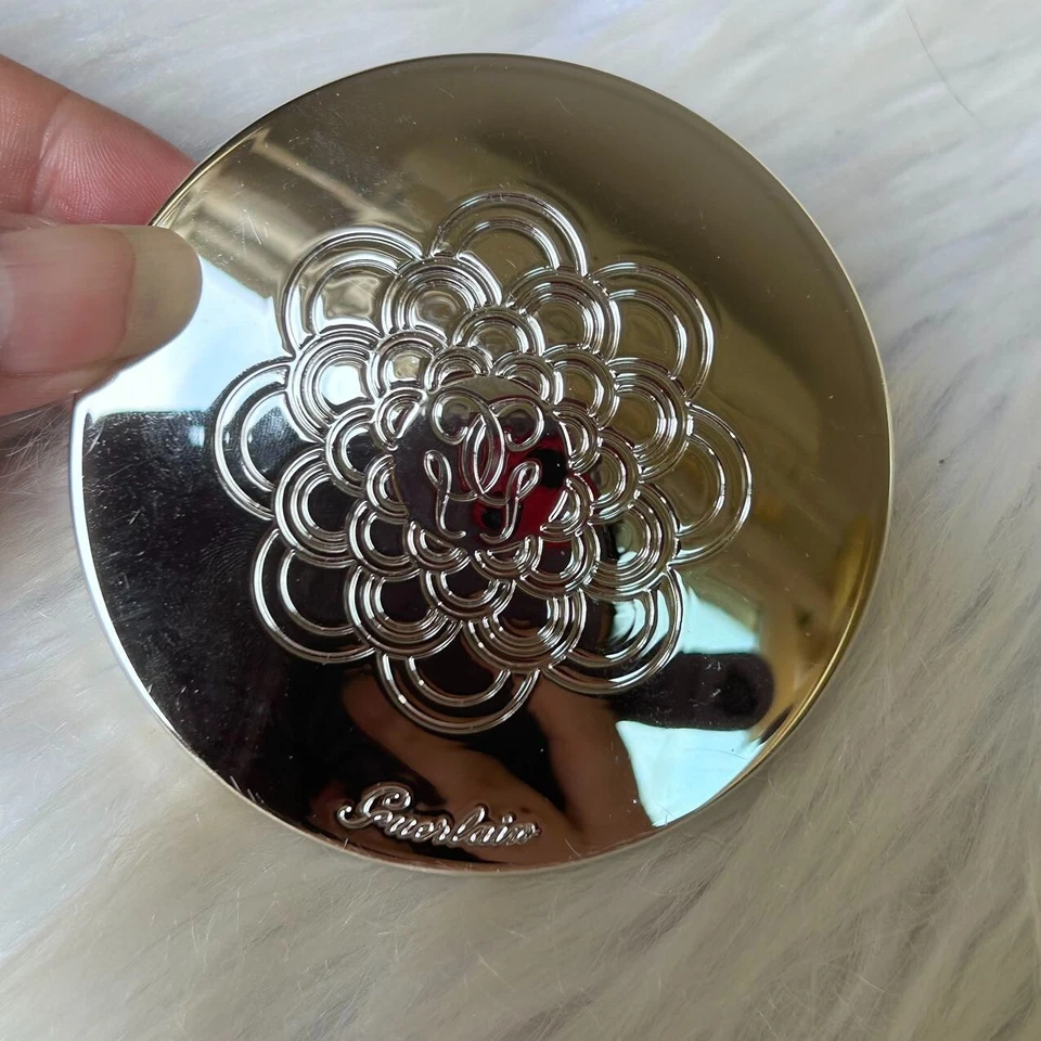 New Guerlain Meteorites Compact Blotting and Lighting Powder~4 Golden~Full size - Image 3 of 4