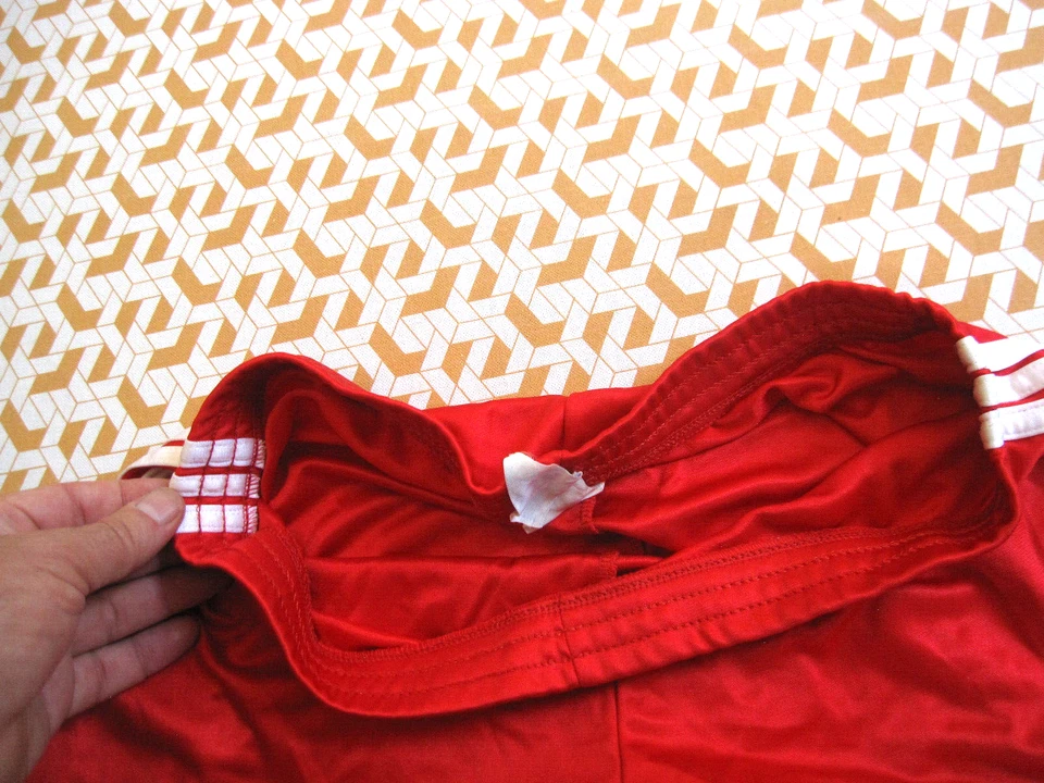 Short Adidas Ventex rouge Vintage nylon Polyamide Running Oldschool 80'S - M - Photo 4/4