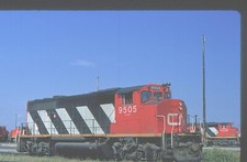 CNR 9505 GP40-2, Toronto, ON, 10/87; Kodachrome Original