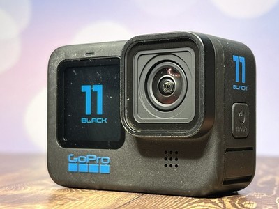 GoPro HERO11 Black 5K Video 23MP Action Camera - Touchscreen is damaged, fix me!