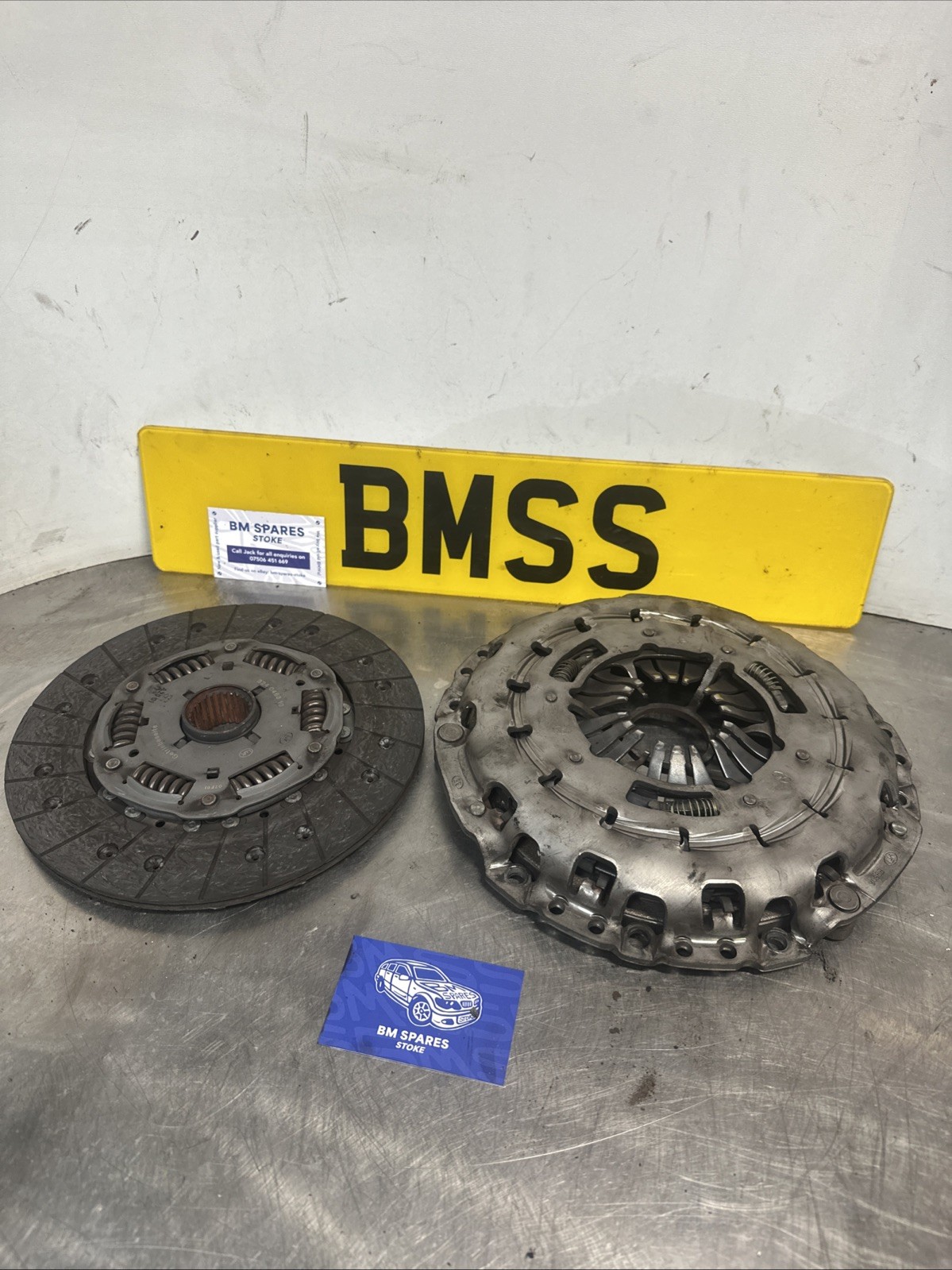 Clutch Kit (Cover+Plate) fits BMW 330D E46 3.0D 03 to 05 LuK New