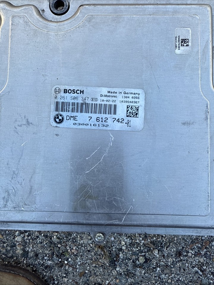 2011 BMW 535I ENGINE COMPUTER CONTROL MODULE ECU ECM DME 7 612 742-01 ...