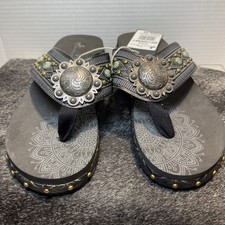 Montana West Black Embossed Studs Western Style Wedge Sandals Sz7-7.5