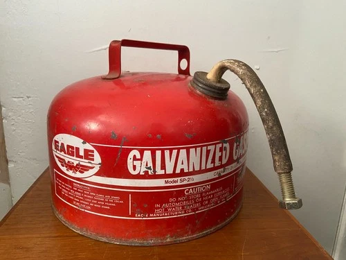 Vintage Eagle 2.5 Gallon Galvanized Steel Red Gas Can SP-2 1/2 With Spout Hose