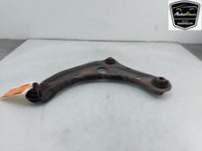Triangle de suspension Nissan NOTE