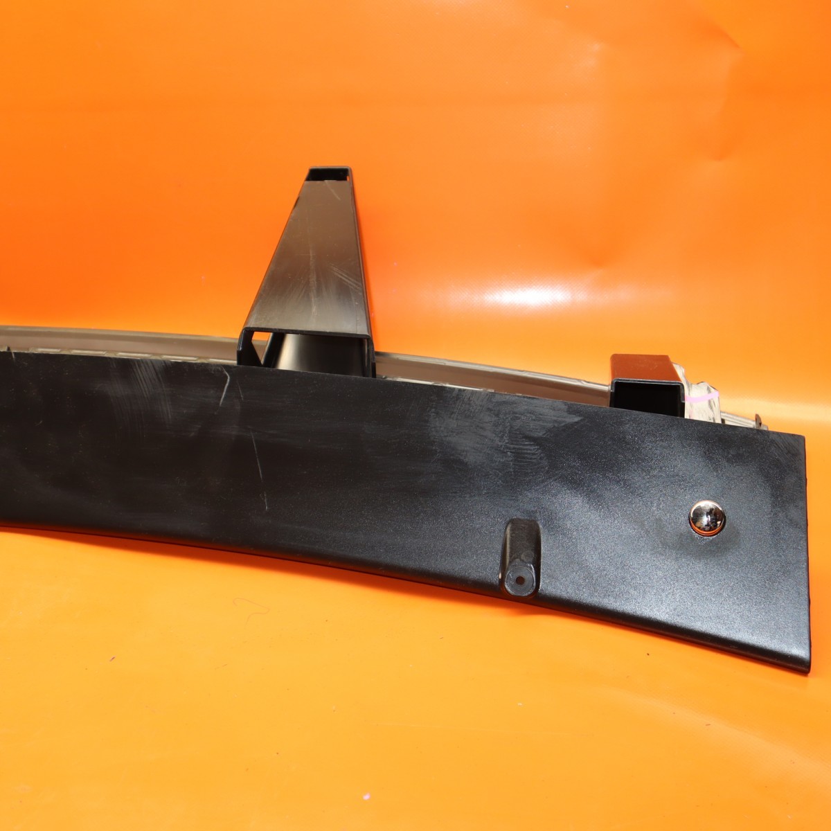 BENTLEY BENTAYGA LID TRIM PANEL REAR 2017 2018 2019 2020 36A867975E OEM