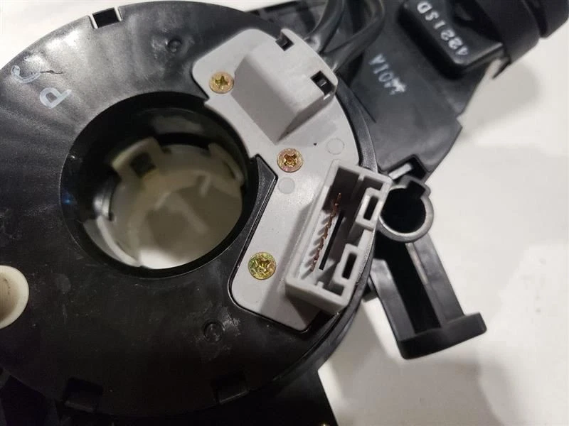 2004 Nissan 350z Conversível - Sensor de ângulo de direção com interruptores de coluna - OEM - Imagem 4 de 4