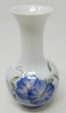 Beautiful Royal Copenhagen 2800 Floral 4 3/4" Tall Bud Vase
