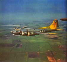 B17G A bit o' lace 447th Bomb Group WW2 #1003 Re-Print 4x4