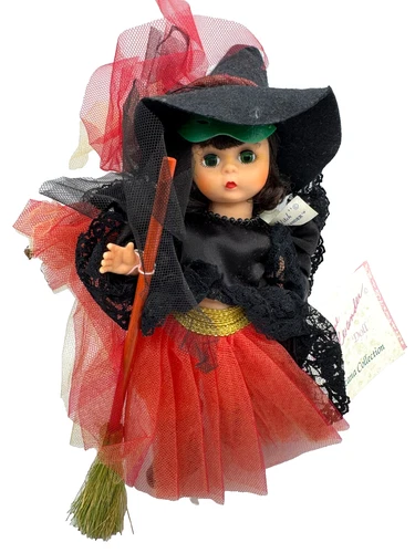 ~C MADAME ALEXANDER DOLL 8" HALLOWEEN WITCH #322
