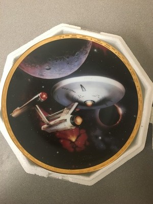 Star Trek U.S.S. Enterprise NCC-1701 Plate art by Keith Birdsong