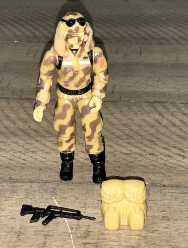 1985 Vintage Hasbro Gi Joe Desert Trooper Dusty Action Figure NICE Tight