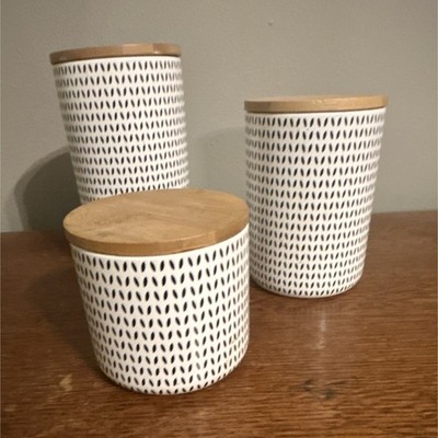 Mind Reader Ceramic Canister Set of 3 with Wood Lids Abstract White Black
