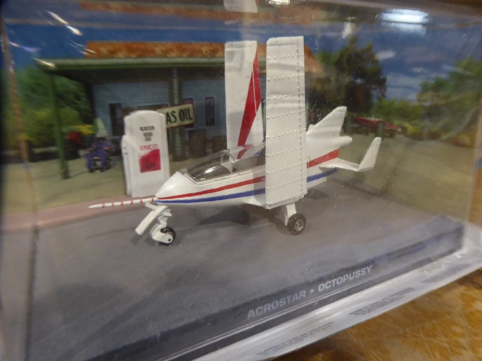 Lot de 4 véhicules collection Les voitures de James Bond 1/43 Fabbri 007 DYB133 - Photo 2/4