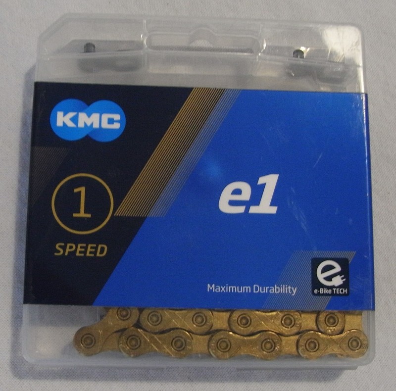 KMC e1 gold coloured 3/32” bicycle chain - BRAND NEW in sealed pack