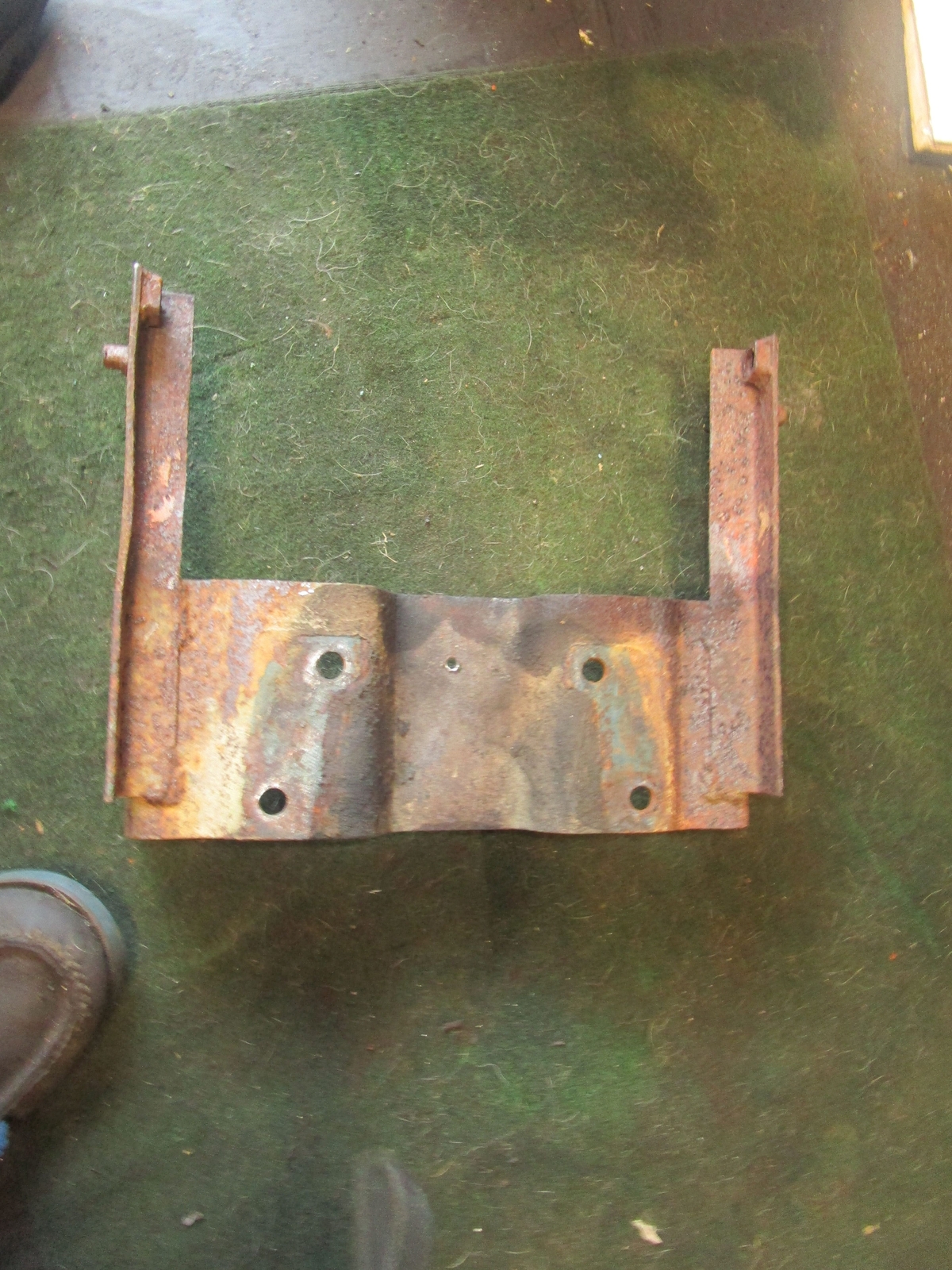 kubota l175/l1500 z750 battery box eBay