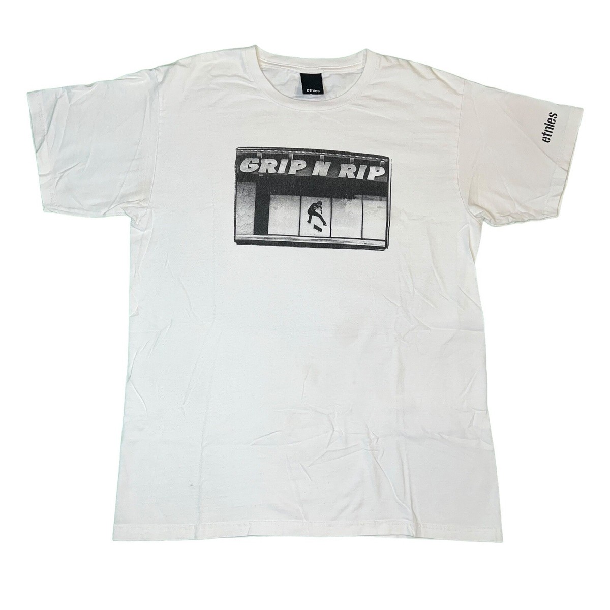 Vintage Etnies Grip N Rip Skateboarding T-Shirt Size Large RARE