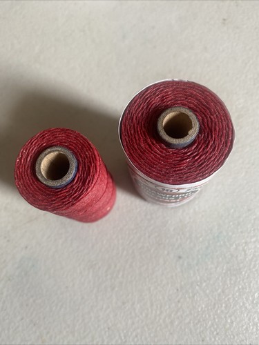 Irish Waxed Linen Thread Country Red (50gr, 100y) 4Ply Cording Crawford - Picture 3 of 4