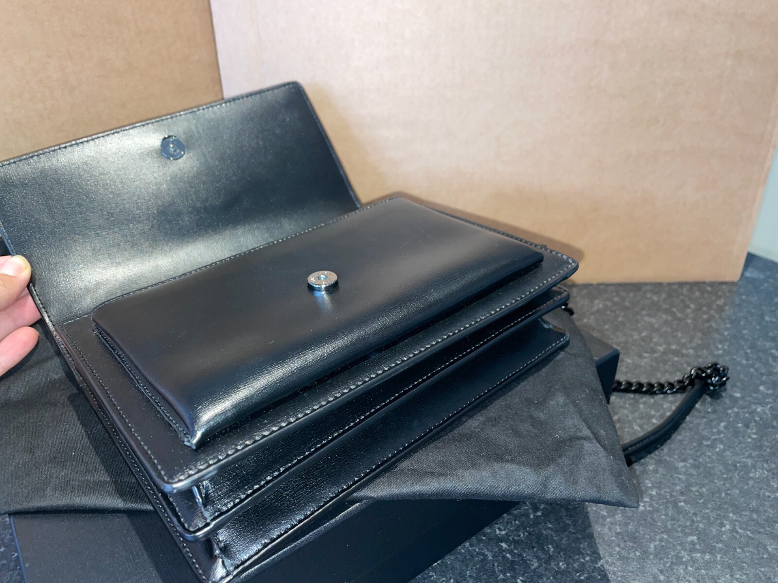 Saint Lauren Crossbody Bag Sunset medium in smooth leather - All black image 4