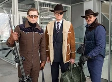 Photo Kingsman - The Circle Gold - Colin Firth, Pedro Pascal - Format
