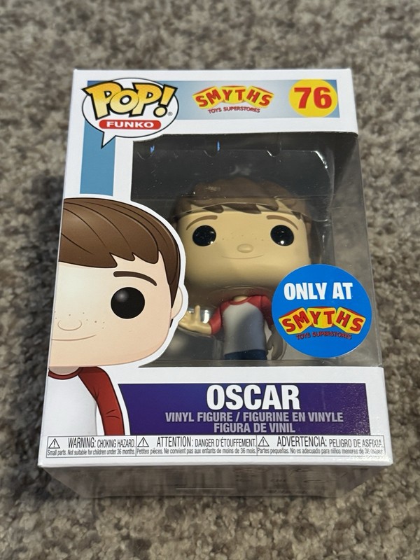 Funko Pop! Smyths Toys Superstores ~ Oscar #76 ~ Official Smyths Sticker