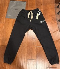 Essentials Fear of God Mens Black Fleece fw24...