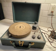 VTG Emerson suitcase Record Player WW2 Era Tabletop Arthur Murray rare read spin