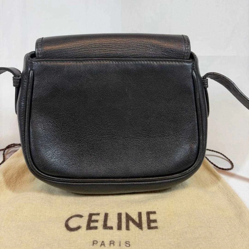 Сумка наплечная CELINE Triomphe кожаная черная повседневная женская бывшая в употреблении из Японии - Изображение 3 из 4