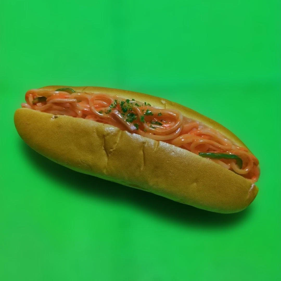Food sample: Neapolitan hot dog