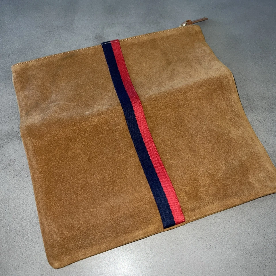 Cartera sin asas plegable de cuero Clare V en bloques de colores en azul camel y rojo Foto 2 de 4