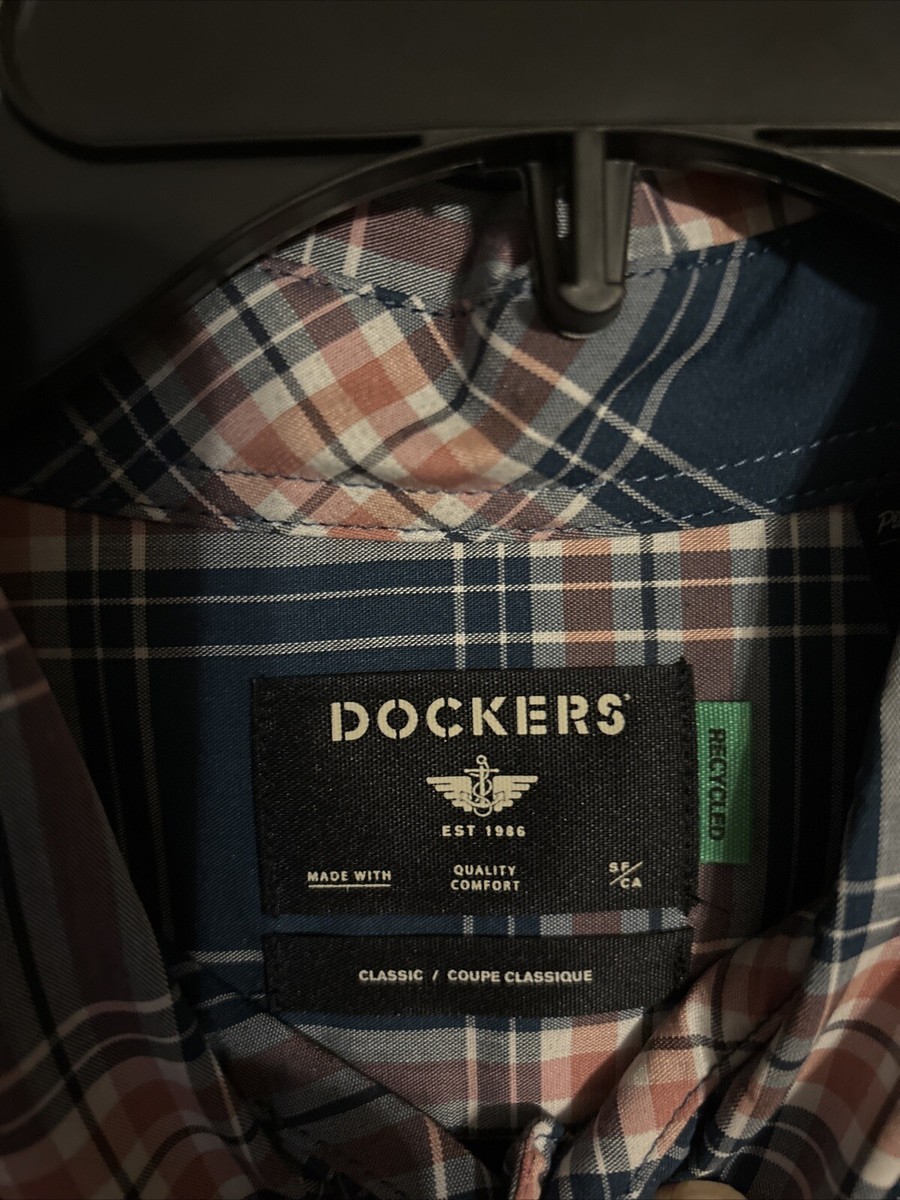 NWT Men's Dockers Shirt Long Sleeve Size XL Collared Button