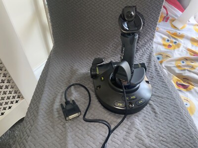 SAITEK CYBORG 3D USB JOYSTICK GAME CONTROLLER 15 PIN UNGETESTET INKL CD ROM HANDBUCH