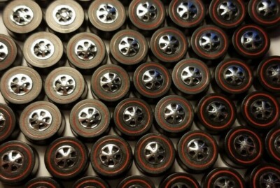 Hot Wheels Repro Large Bearing Redline Wheels $2.40 Per Set Of 4 FREE Items $20 - Foto 5