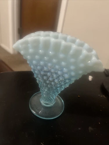Fenton Glass Vintage Blue Opalescent Hobnail 4" Fan Vase Art Glass