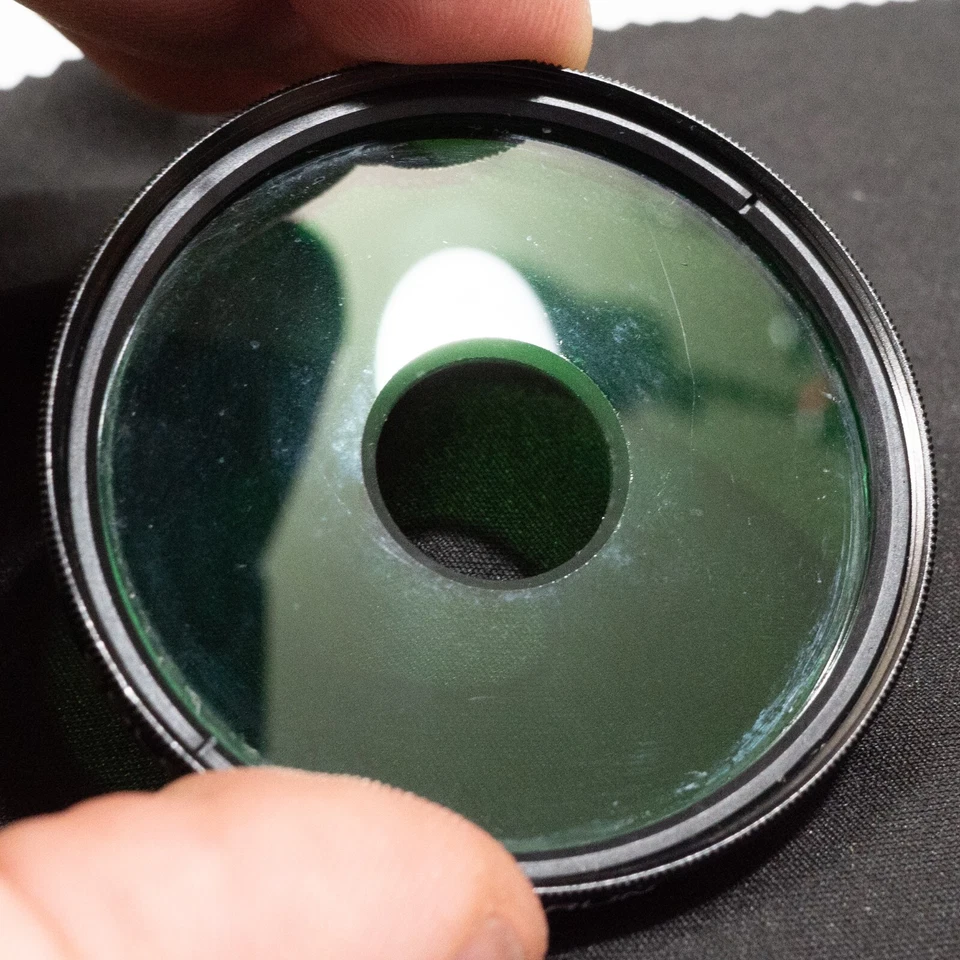 Hoya 52mm Color Spot Grun 4 green filter - scratches - Image 3 of 3