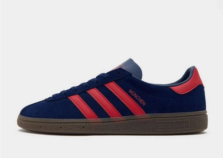 adidas Originals Munchen Shoes in Dark Blue, Better Scarlet