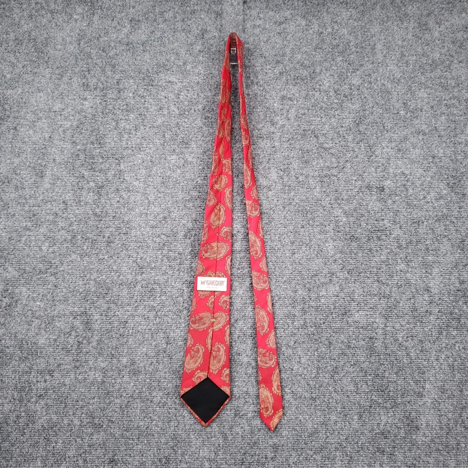 Corbata MacGregor para Hombre Roja Tejida en Cachemira Clásica Diseñador Hecha en EE. UU. Foto 2 de 4