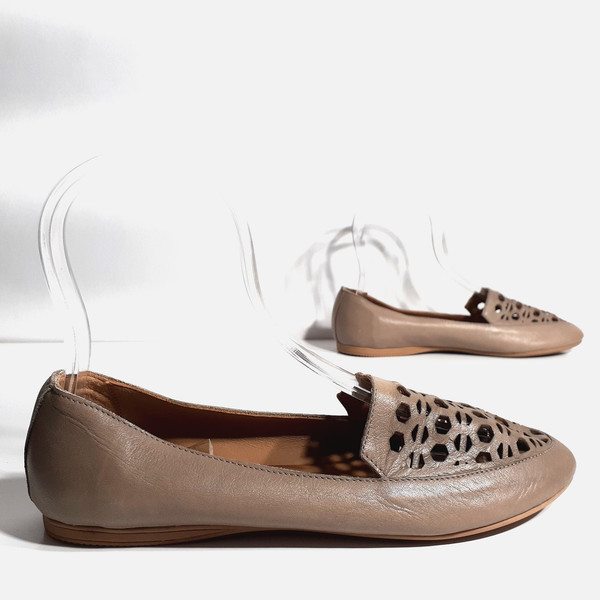 Bueno Shoes Sz EU 38 Brown Leather Ballet Flats Comfort Perforated Pointed Toes