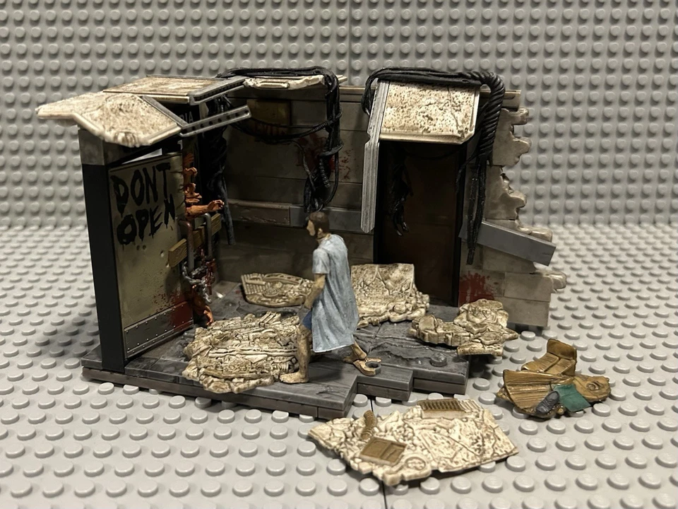 McFarlane Toys Building Set Lot (The Walking Dead, Game of Thrones) - USED - Image 2 of 4